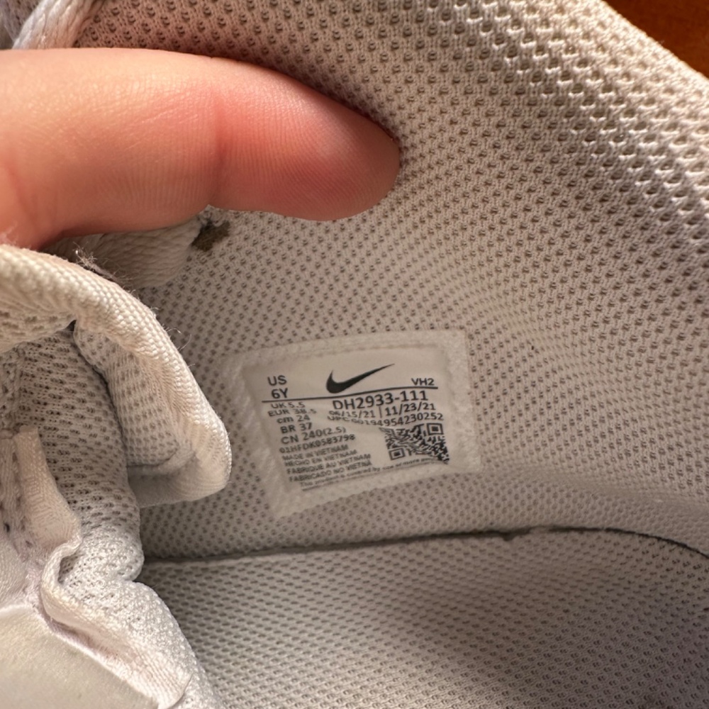 Custom-Made (Etsy) Nike Air Force 1 Sneakers Mid Sage Avocado Green Tea - Picture 12 of 12